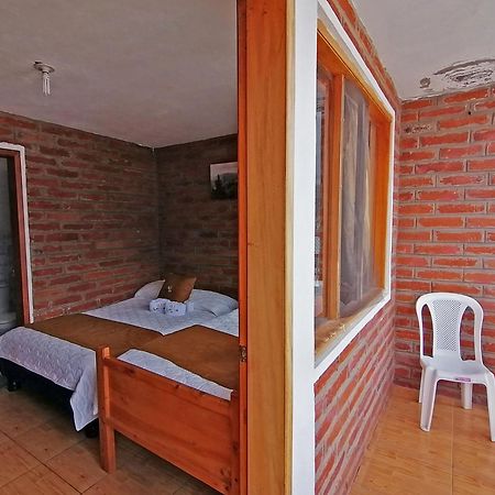 Lagoon Hotel Chugchilán Eksteriør bilde