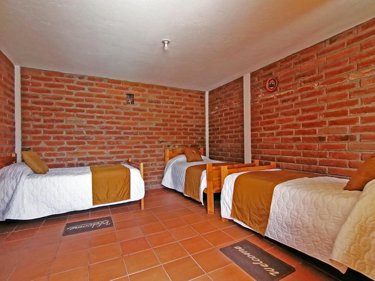 Lagoon Hotel Chugchilán Eksteriør bilde