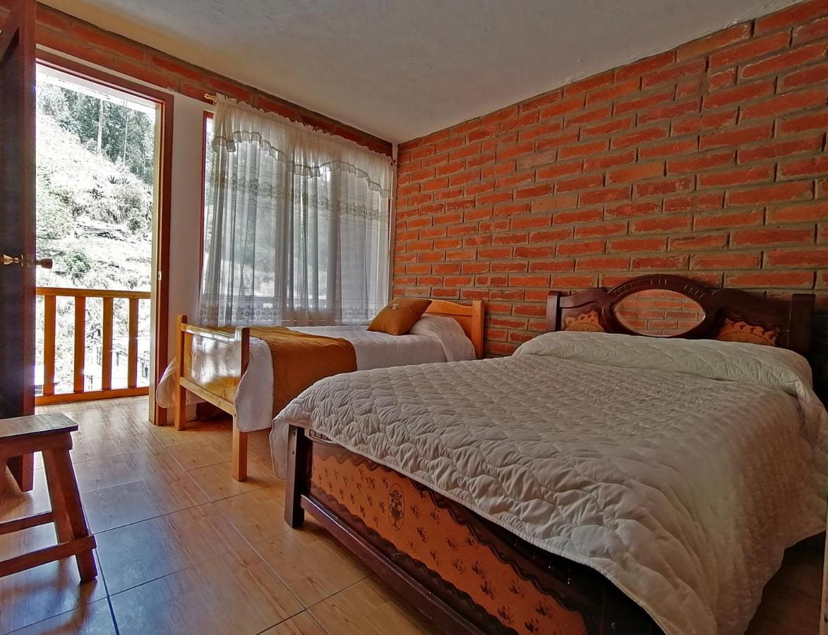 Lagoon Hotel Chugchilán Eksteriør bilde