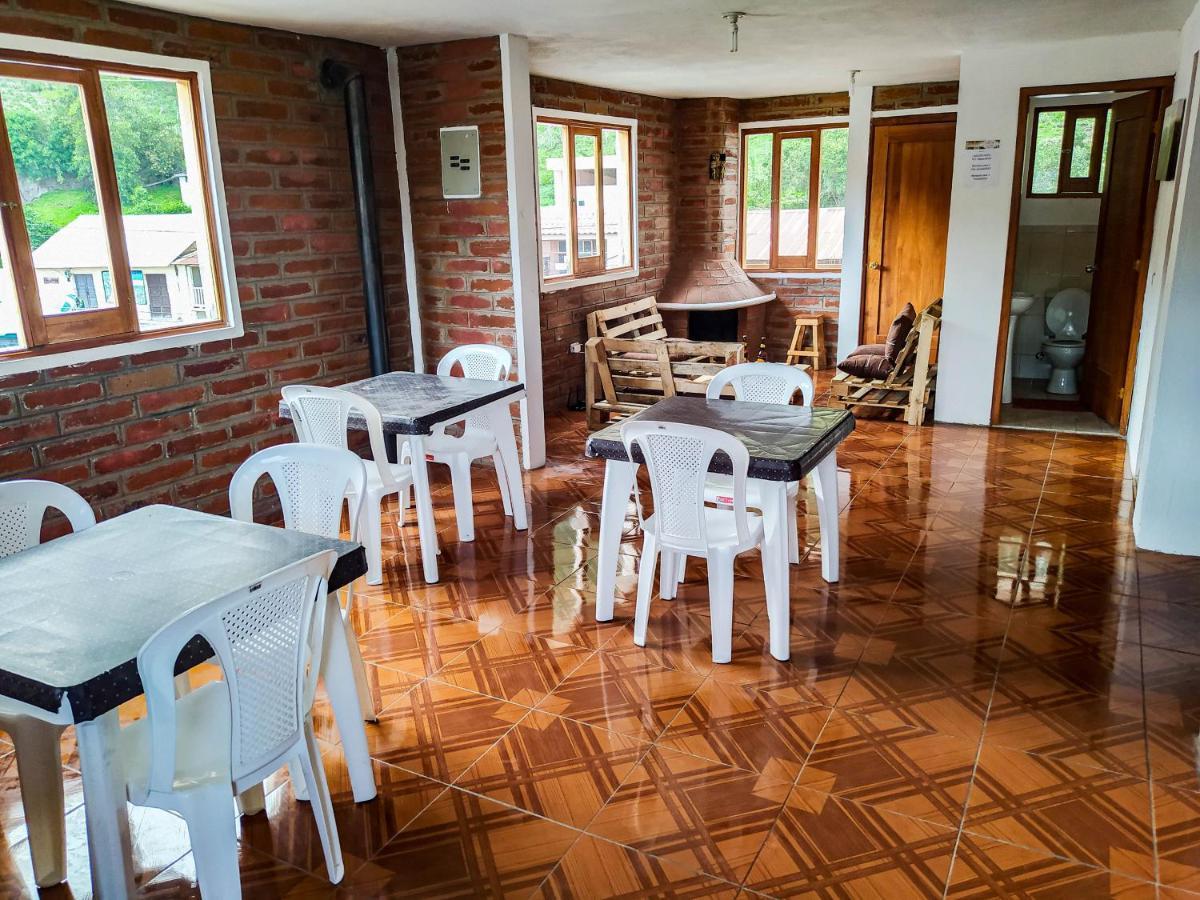 Lagoon Hotel Chugchilán Eksteriør bilde