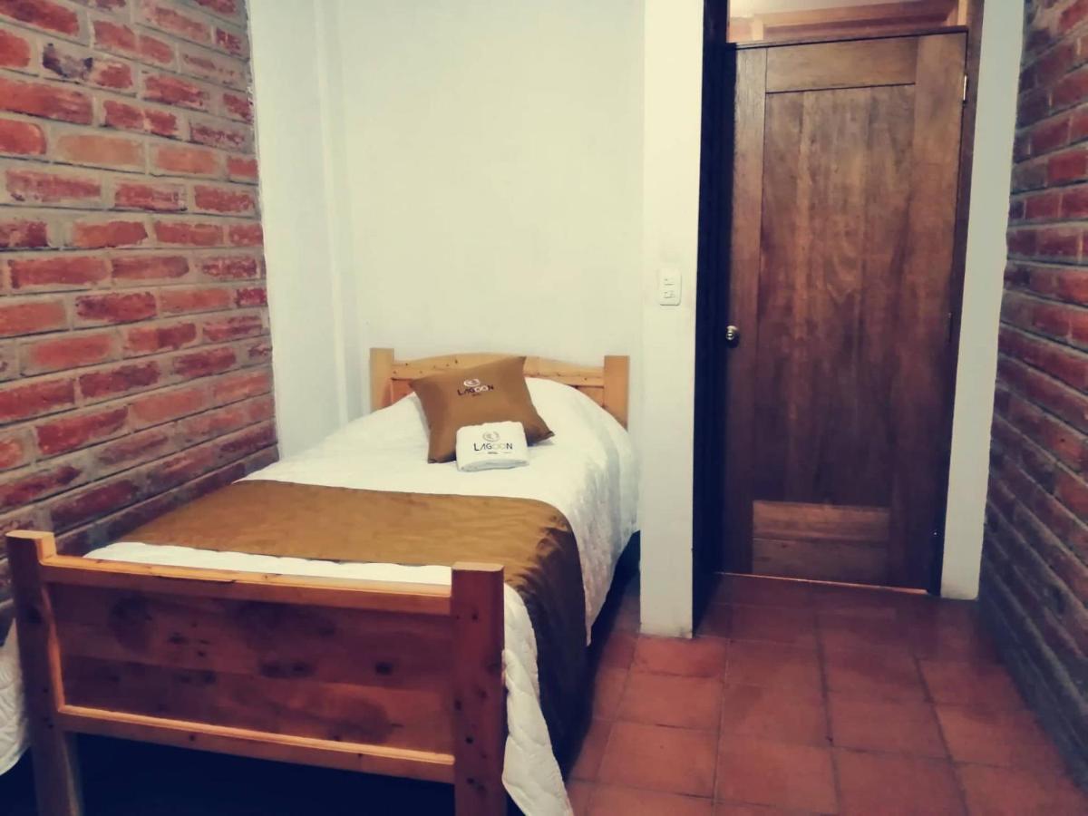 Lagoon Hotel Chugchilán Eksteriør bilde